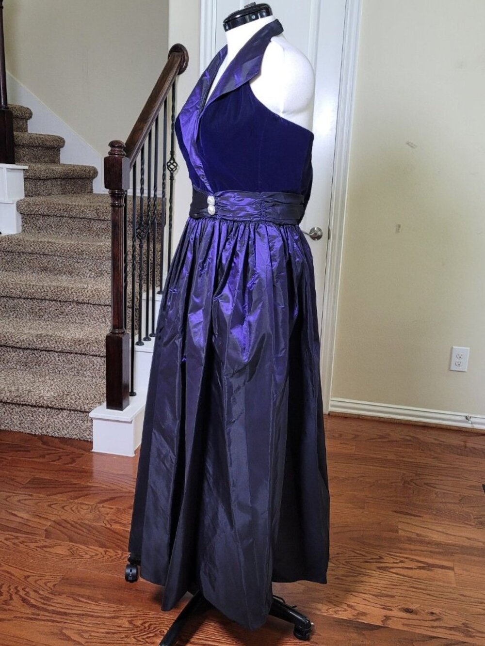 Alfred Angelo Halter Gown Purple Women 12 Velvet Taffeta Prom Bridesmaid Retro